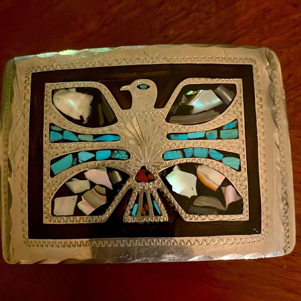 Belt buckle